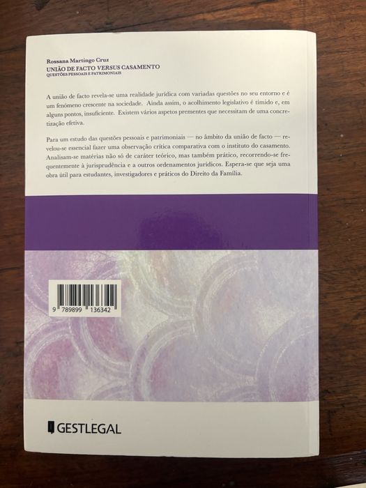 Livro de Direito como novo!