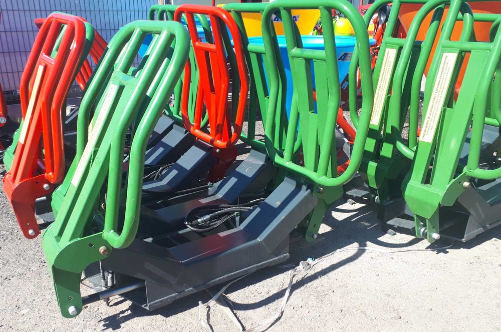 Chwytak do bel balotów szeroki rozstaw zabudowany siłownik