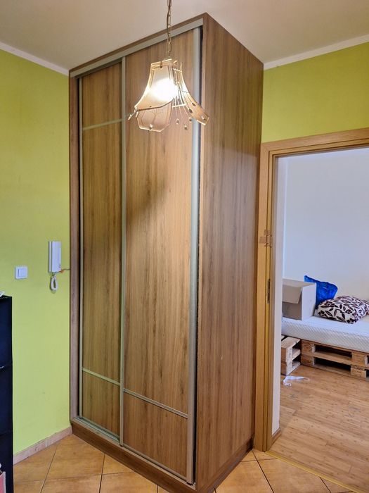 Szafa dwudrzwiowa komandore