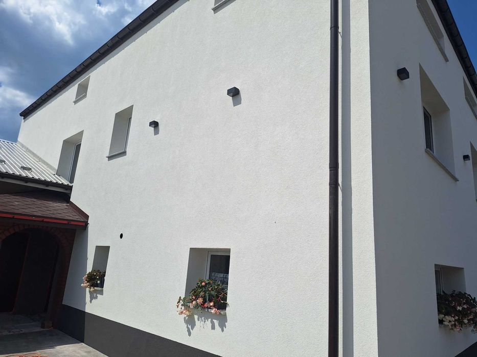 Ocieplenia ścian zewnętrznych / Elewacje