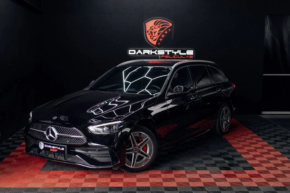 Mercedes-Benz C 300 e AMG Line