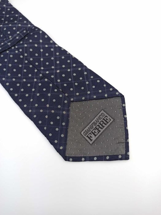 Gianfranco ferre granatowy jedwabny krawat w groszki wks07