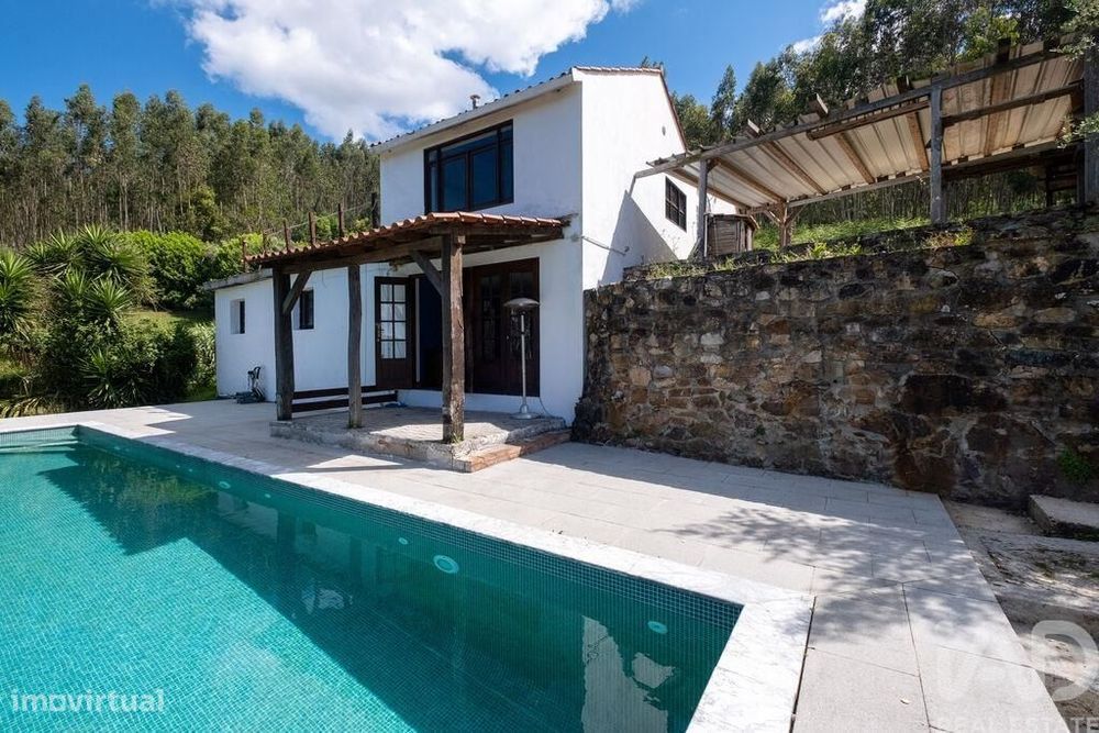 Quinta rural T3 em Maçãs de Dona Maria de 64 m2