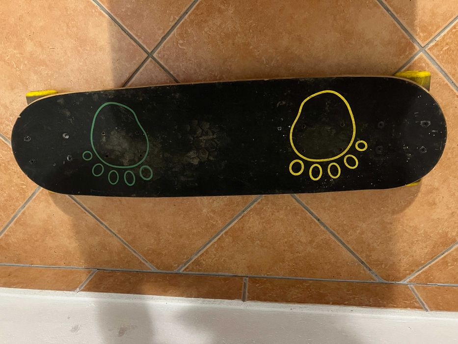 Sprzedaż deskorolek.