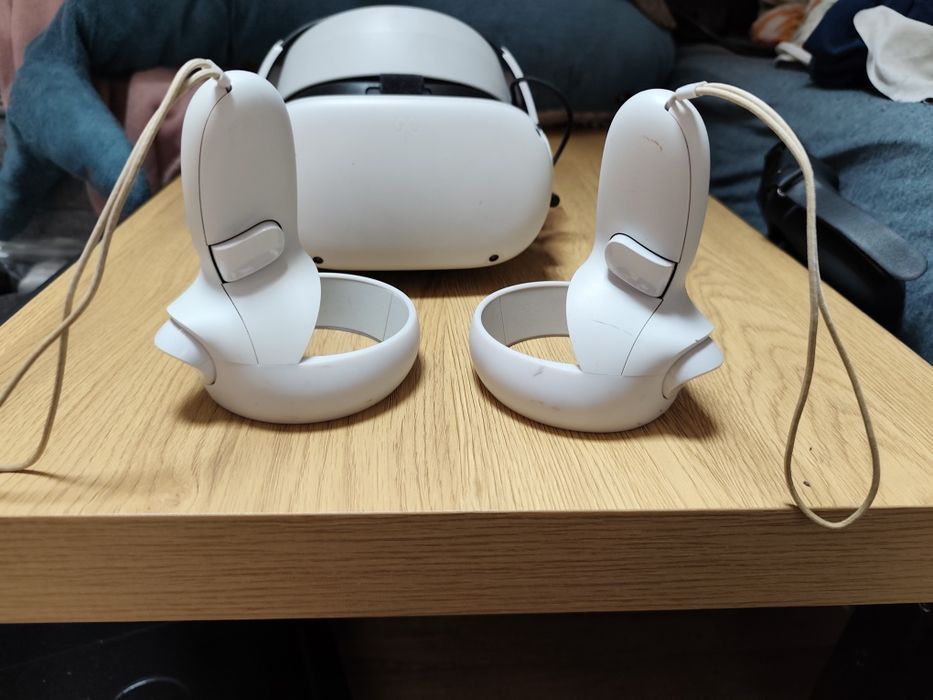 Quest 2 256gb i akcesoria