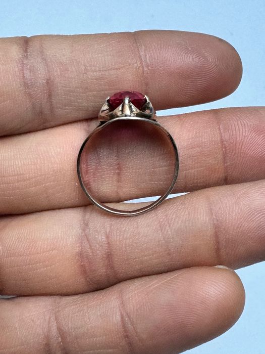 Pierścionek srebrny, gwiazda pozłacana próba 875. ZSRR