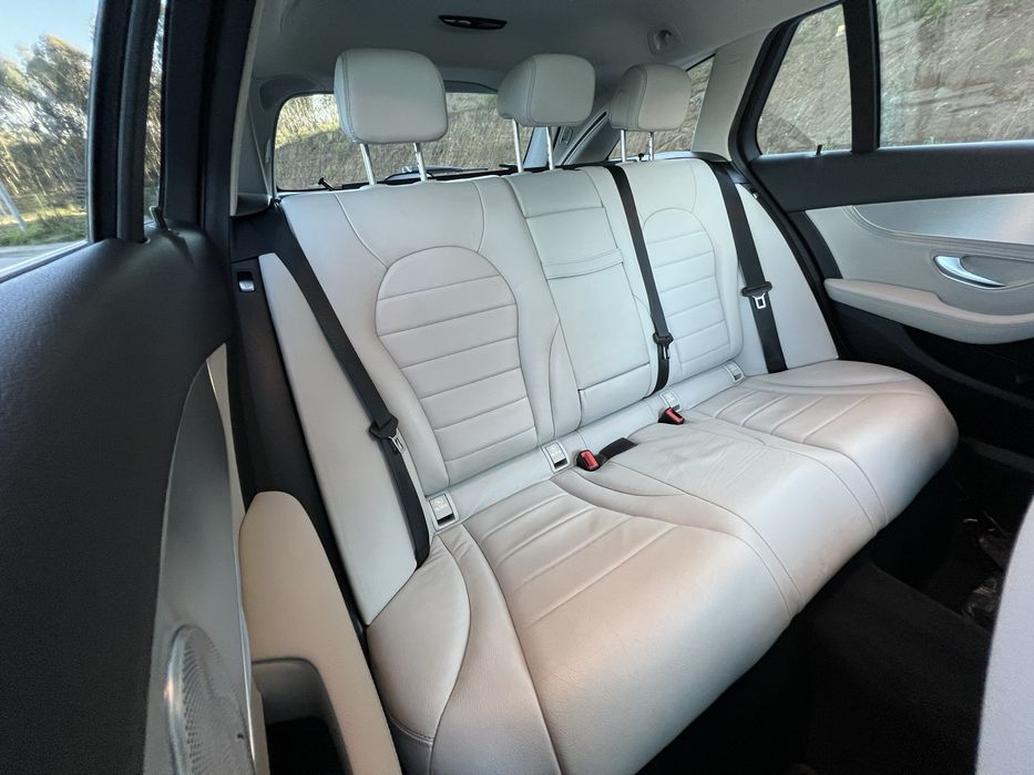 Mercedes C 300h BlueTECH Hybrid