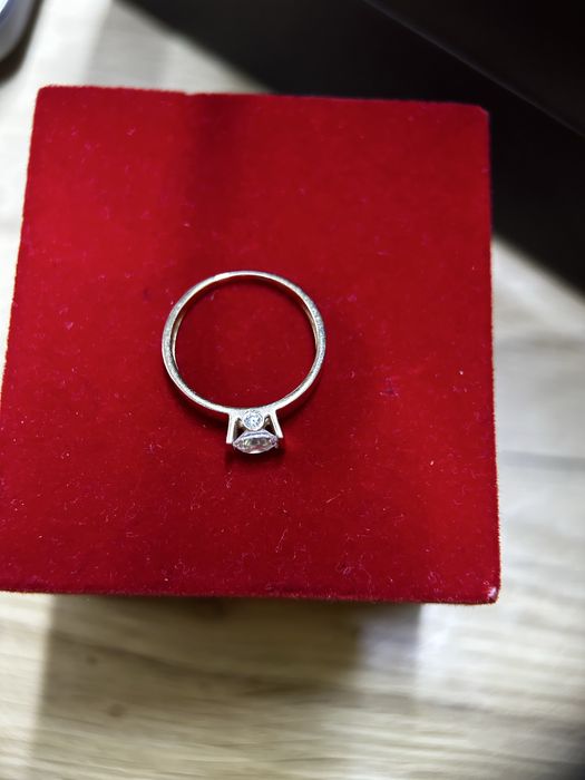 Продам золоту каблучку 16.5