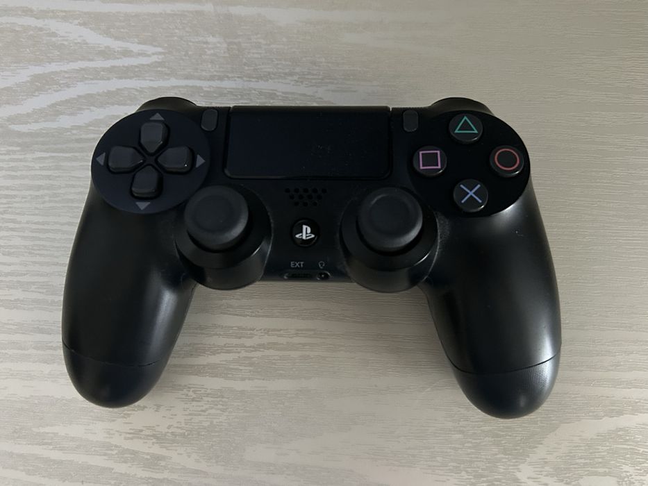 Playstation 4 Pro 1B