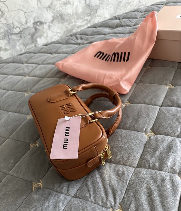Трендова сумка miu miu повне пакування