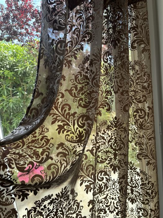 Cortinado veludo de seda e viscose beije com transparência .