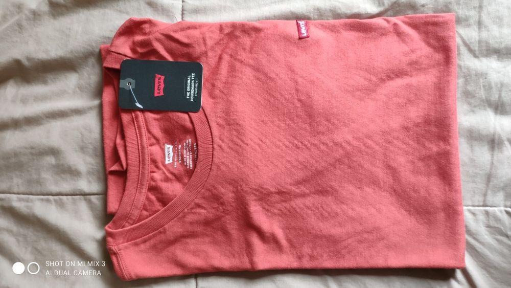 Levi's czerwony makowy t-shirt rozm XXL