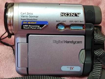 Відеокамера sony dcr trv19e