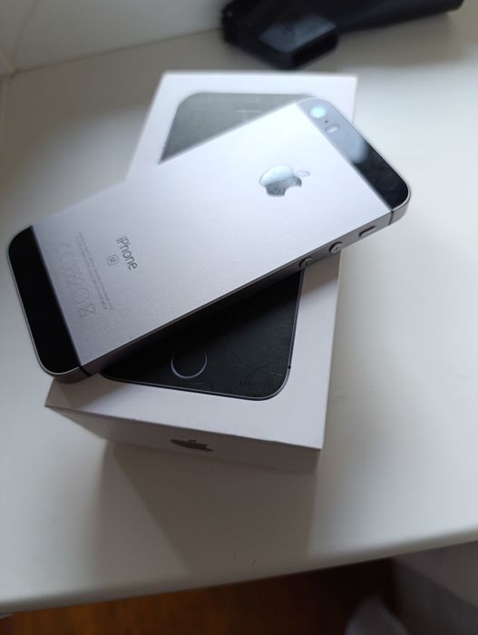 Iphone Se 1 (2016) 32гб