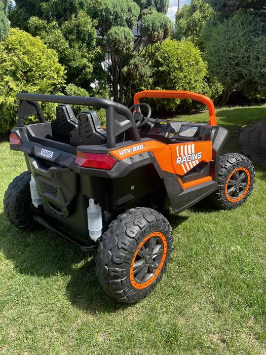 Dwuosobowe Buggy Auto na akumulator dla 2 dzieci 4X200W 24V samochód