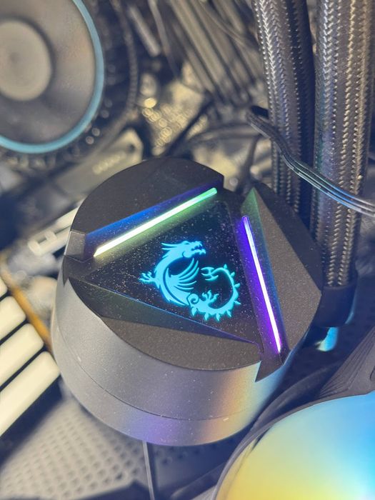 Система рідинного охолодження MSI MAG CORELIQUID 280R