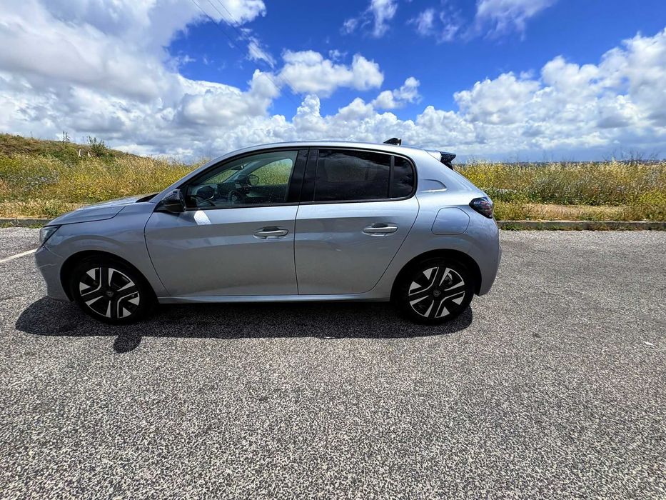 Peugeot 208 1.2 100cv