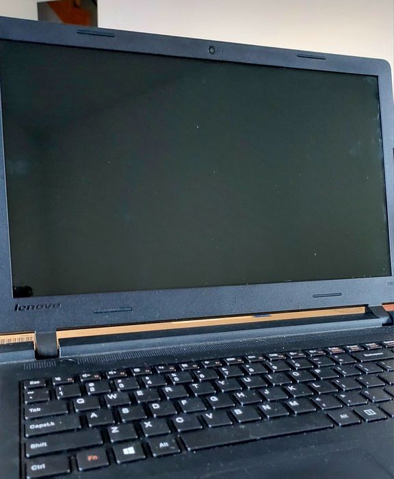 Lapto lenowo ideapad 100- 15 IBY