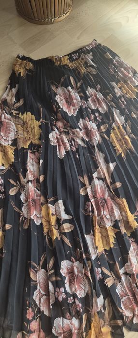 Reserved M plisowana spódnica maxi