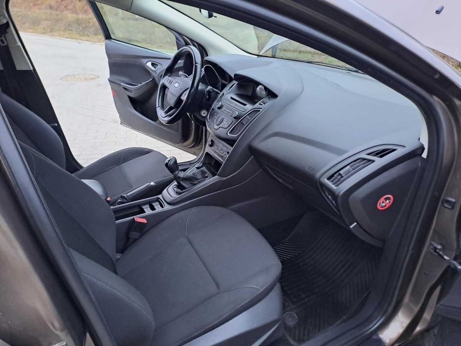 2017 Ford Focus Kombi 1.6 105km Benzyna Salon Polska I właściciel