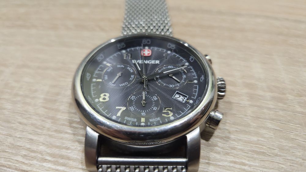 Годинник Wenger Swiss made оригінал orient
