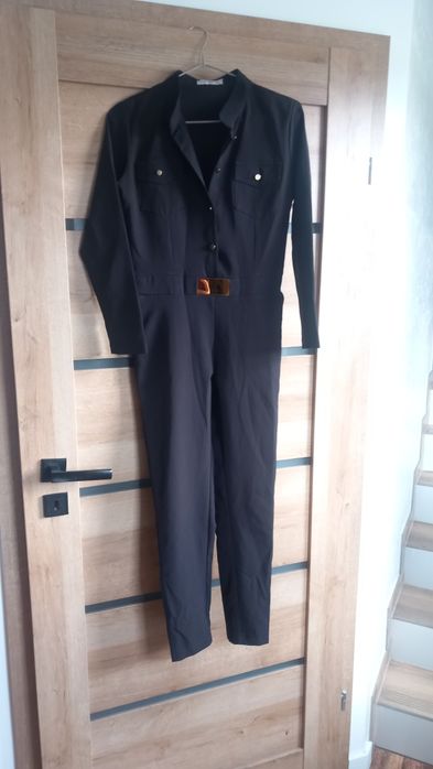 Czarny elegancki kombinezon XS s.moriss
