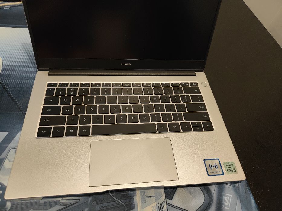 Huawei MateBook D 14 i5-10210U/8GB/256/Win11  jak nowy!
