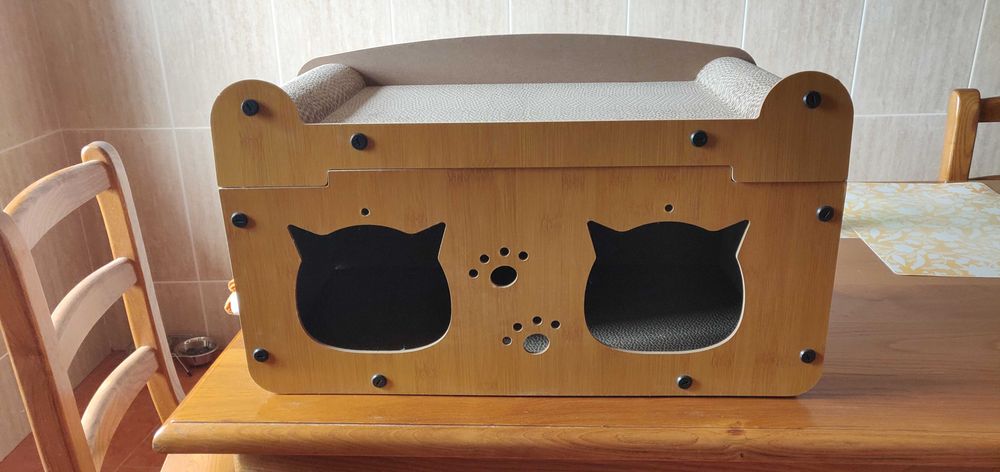 Arranhador Multifuncional Gato