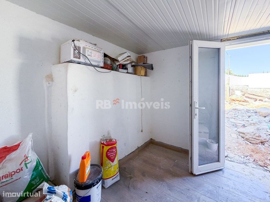 Moradia T1 em Montalvo com espaço exterior