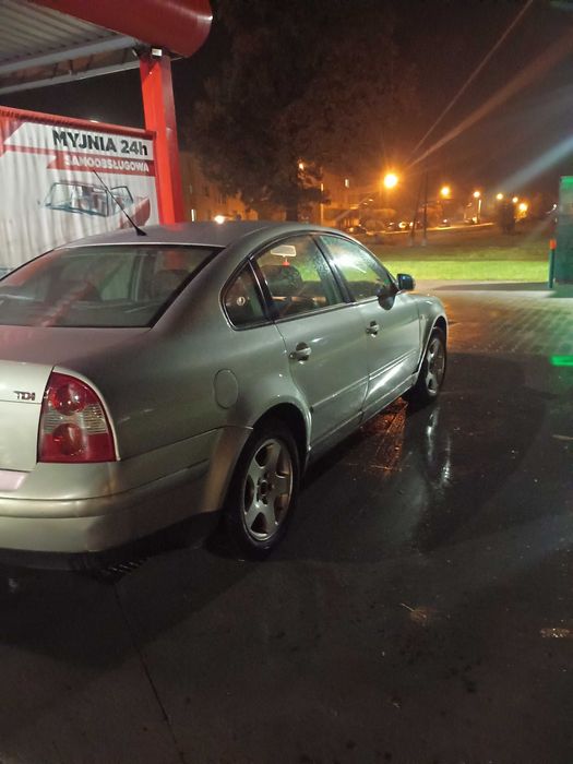 Passat B5 1.9 130 km 2002 rok