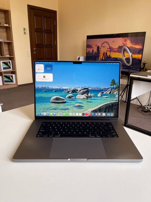 APPLE MACBOOK PRO 16 2021 M2 PRO/ 16GB/ 1 TB/ Space Gray  (MNW93)