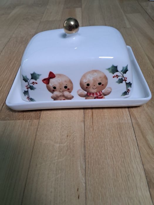 Porcelanowa maselniczka SMUKEE