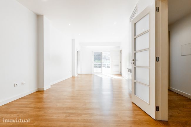 Fabuloso Apartamento T3 com fantástica vistas na Costa - Guimarães