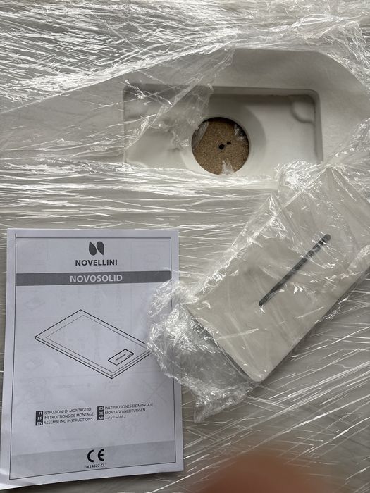 NOWY brodzik 80x80 niski kwadratowy Novellini Novosolid z konglomeratu