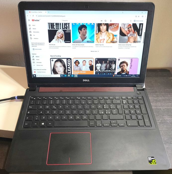 Dell Laptop i7472964927315005443