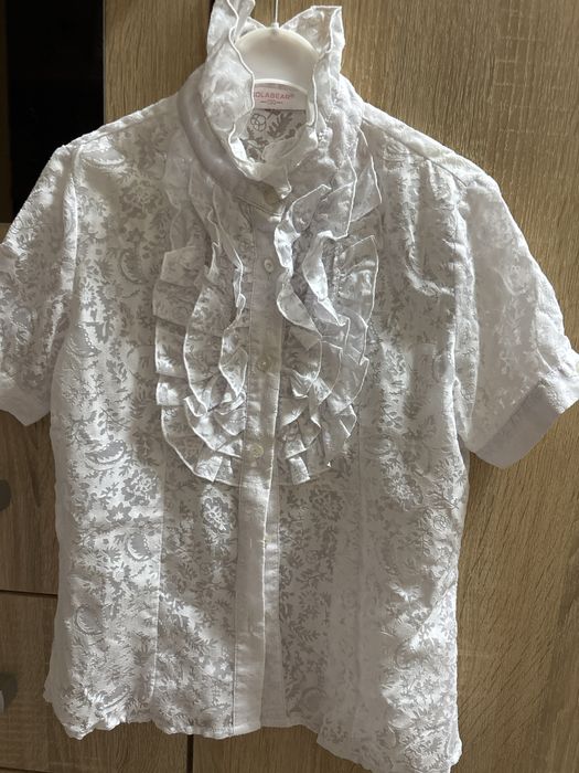 Блуза шкільна, на 6-7 років