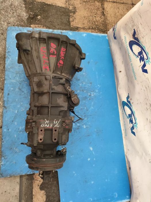 Caixa de velocidades Toyota Dina 150 de1995-2000