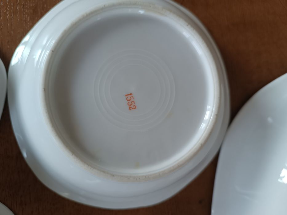 Porcelanowe srebrzone salaterki