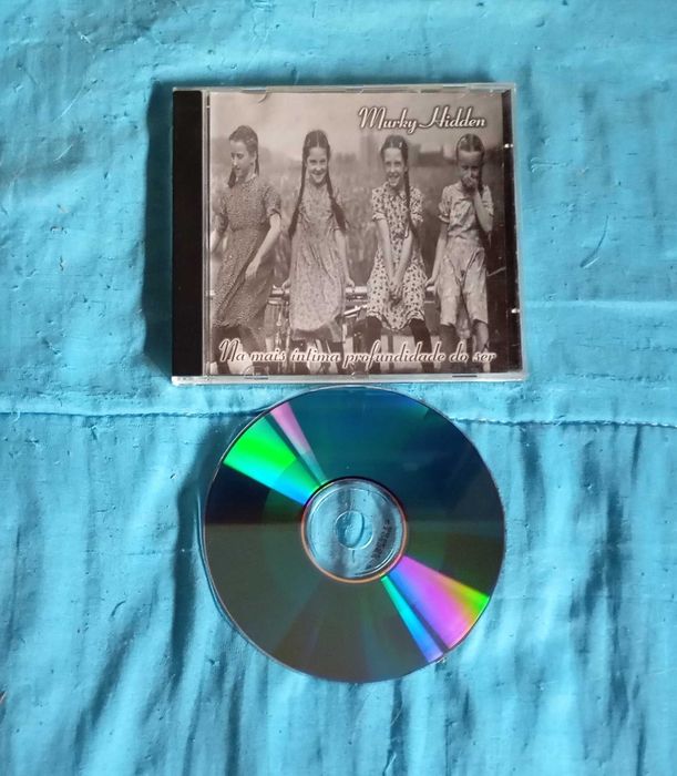 8 CDs (Bandas / Artistas nacionais)