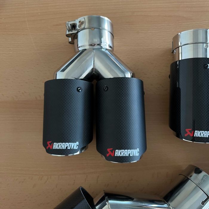 Новые насадки на трубы вихлопа akrapovic одинарные двойные в наличии