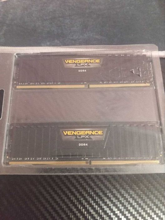 corsair ddr4 3600 - купить комплектующие для ПК - Цена на OLX.ua