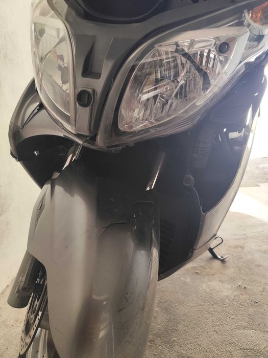 Suzuki Burgman 400 ano 2014