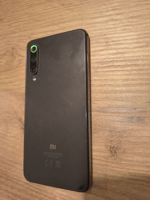 Telefon Xiaomi Mi 9 SE