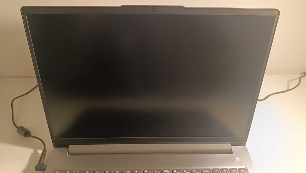 Lenovo IdeaPad Slim 3 16” Ryzen 7 | 16GB RAM | 1TB SSD | Como Novo