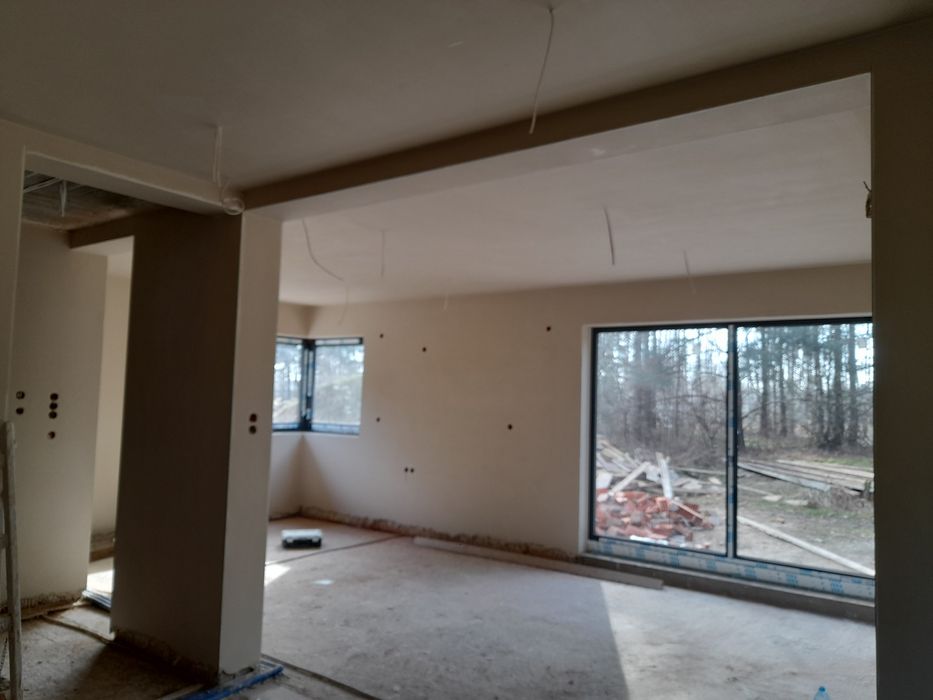 Tynki bez konieczności gładzenia ścian