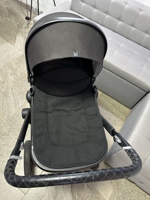 Продам коляску в гарному стані