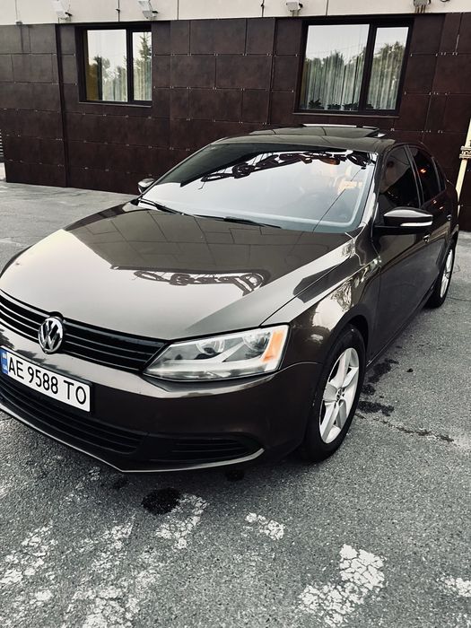 Volkswagen Jetta 2012 2.0TDI, в хорошем состоянии
