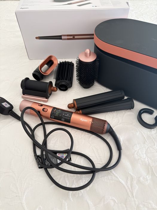 Modelador e secador multifunção Dyson Airwrap i.d.™