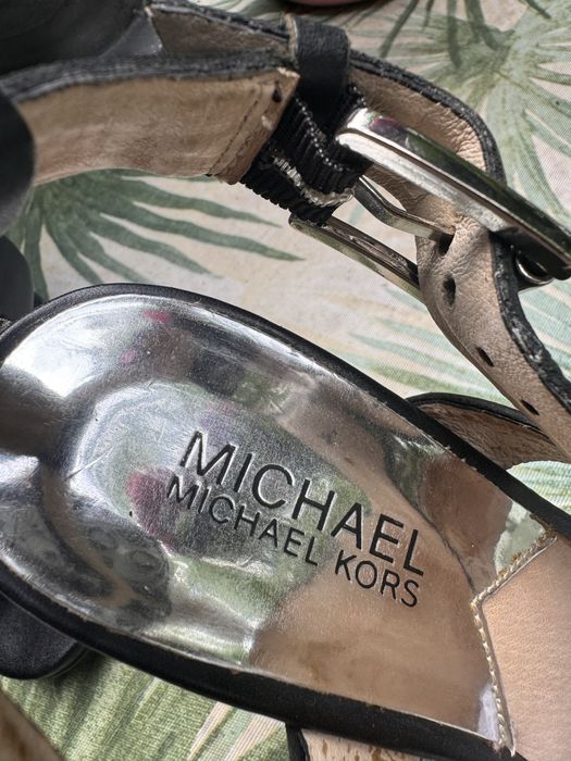 Sandałki na szpilce Michael Kors 38