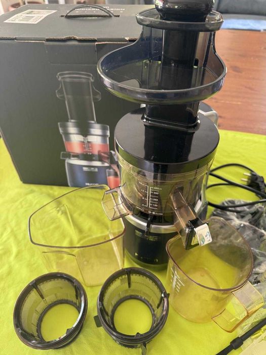 Wyciskarka do soków Hurom H-AE NBE19  granatowa